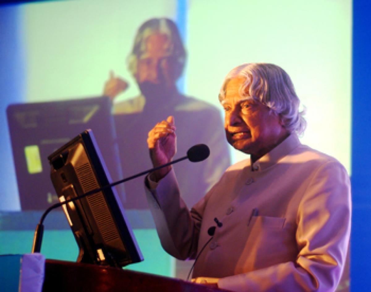 If there is one man who is respected across all socio-economic strata of society in India, it is our former President  Dr APJ Abdul Kalam. Among the many speeches he delivered  in his tenure as the President of the country, there is one in particular that is extremely powerful and inspiring